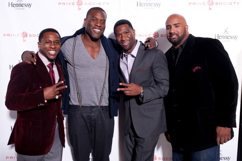 Prive society gets Hennessy to sponsor step and repeat photography at Chicago Hard Rock Hotel