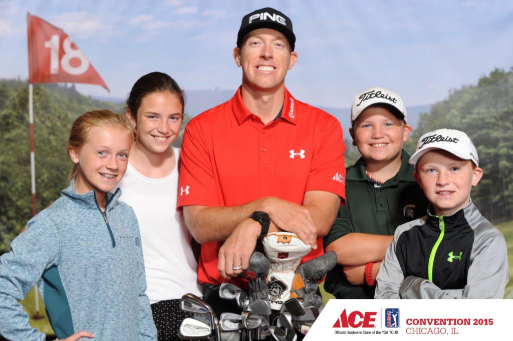Step repeat photography with PGA Hunter Mahan at ACE convention Chicago McCormick Place